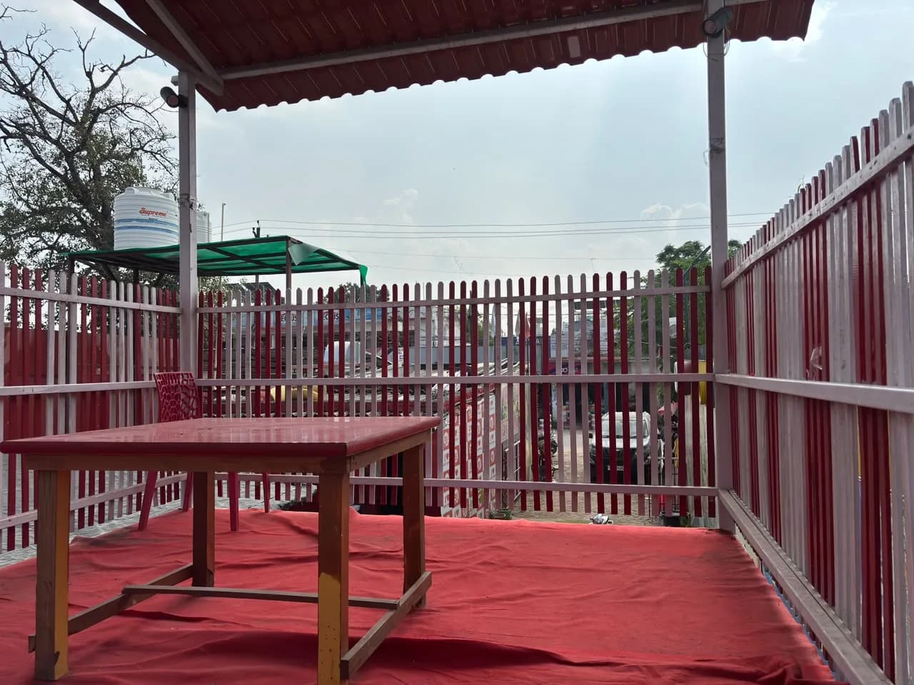 Rooftop table